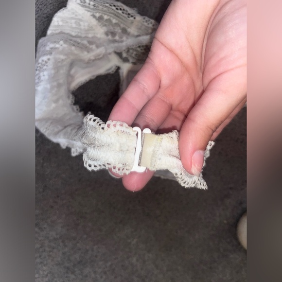 Victoria’s Secret white lace halter bralette - Picture 5 of 5